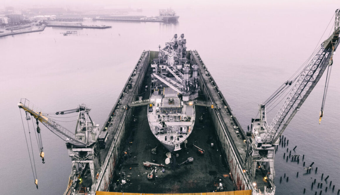 ship-dock-constrauction ship-dock-constrauction